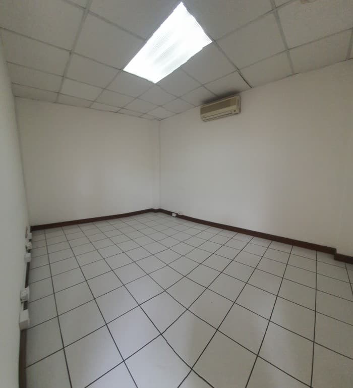 Oficina en Alquiler cerca Sabana SJO Costa Rica - foto 1