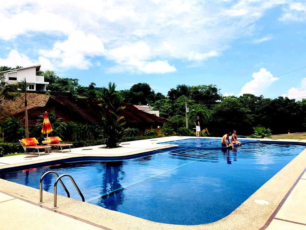 SE VENDE LOTE EN CONDOMINIO CERCA DE PUNTALEONA, 311 M - foto 1