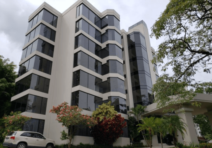 Apartamento en venta en condominio San Rafael de Escazú - foto 1