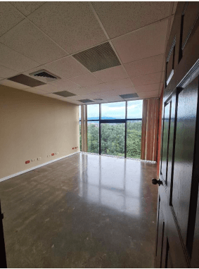 Oficina en alquiler de 147 m² en Oficentro en Escazú - foto 1