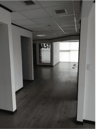 Oficina en alquiler de 146 m² en Oficentro en Escazú - foto 1