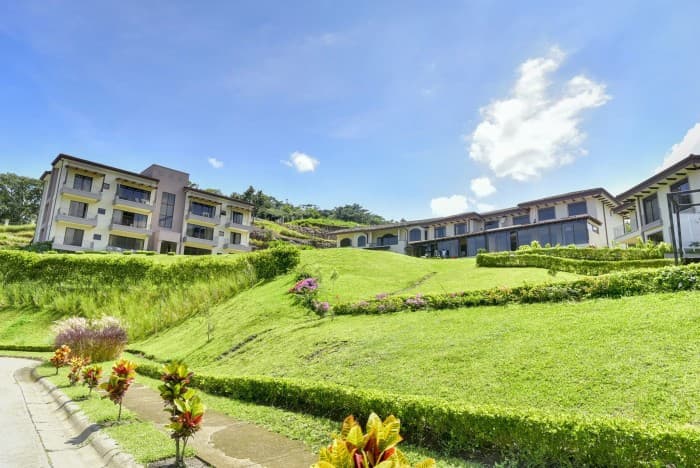 En venta apartamento en Santa Ana Alto Las Palomas SJ - foto 1