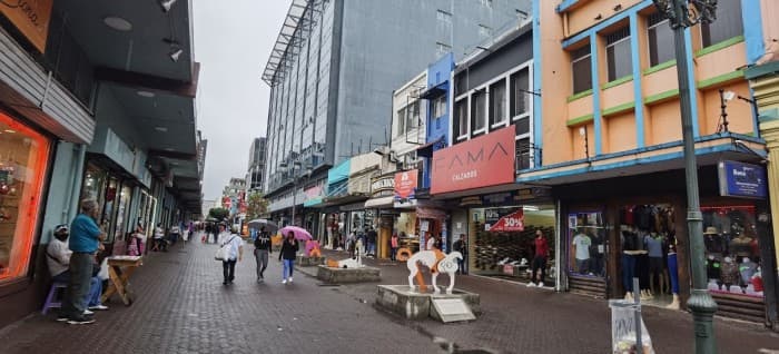 Hotel en venta en San José Costa Rica sobre Av. Central - foto 1