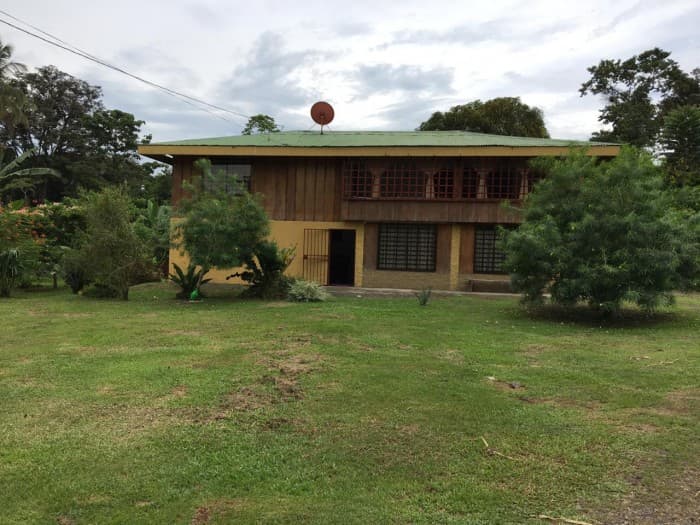 Gran Propiedad en Pocora Limón Ideal para Inversión - foto 1