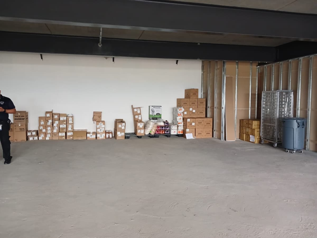 Oficina Comercial de 89m2 en Alquiler en Santa Ana - foto 1