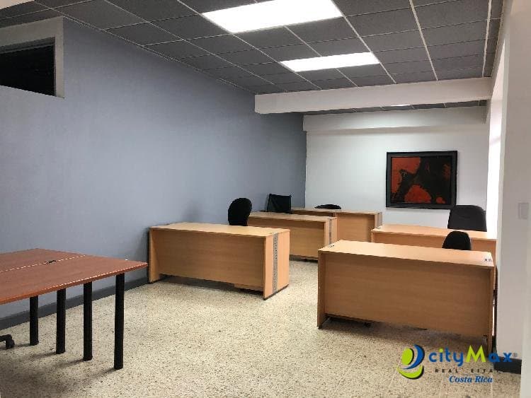 Alquiler de Oficina cercana Centro Comercial El Pueblo - foto 1