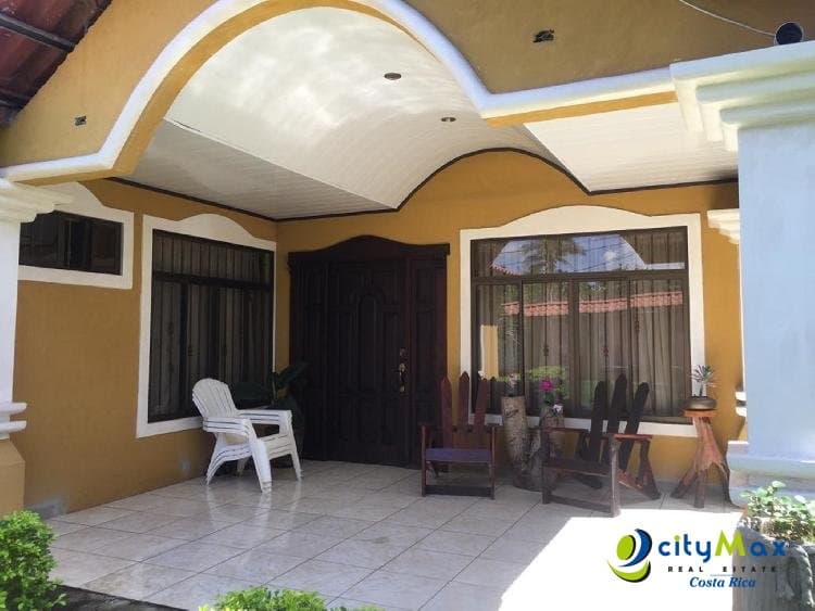 Se Vende casa de 760m2 de terreno  ubicada en Esparza. - foto 1