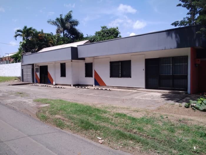 En venta edificio en San José cerca de La Uruca CR  - foto 1