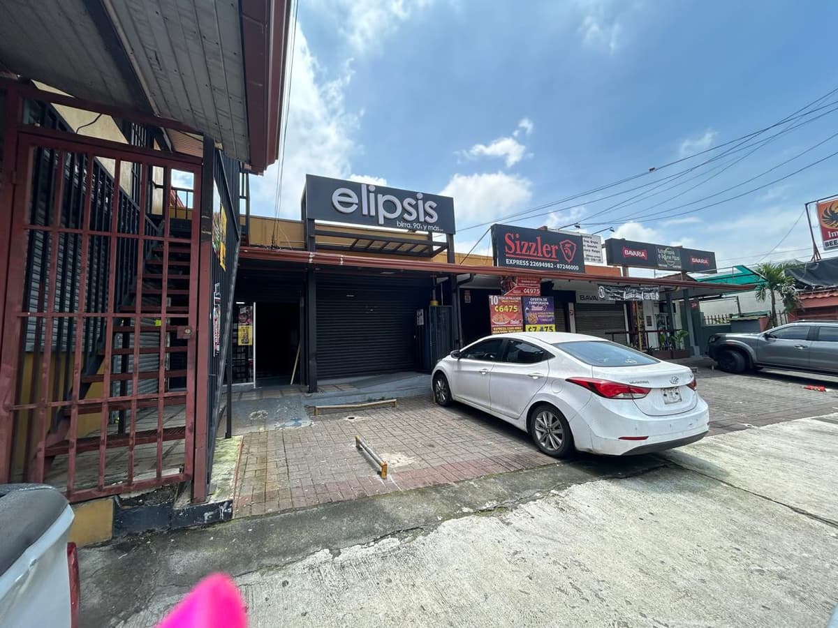 En venta edificio con locales comerciales en Heredia - foto 1