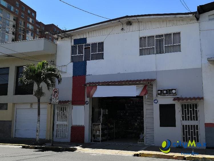 Se vende Local con 2 Aptos. San Jose x Hotel Park Inn - foto 1