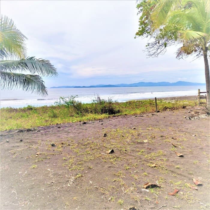 Lote Exclusivo en venta en Playa Tivives, Puntarenas - foto 1