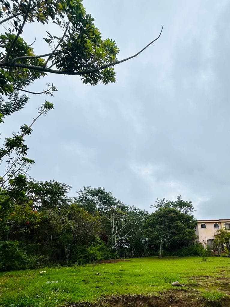 Lote Exclusivo en Venta en Santa Bárbara de Heredia - foto 1