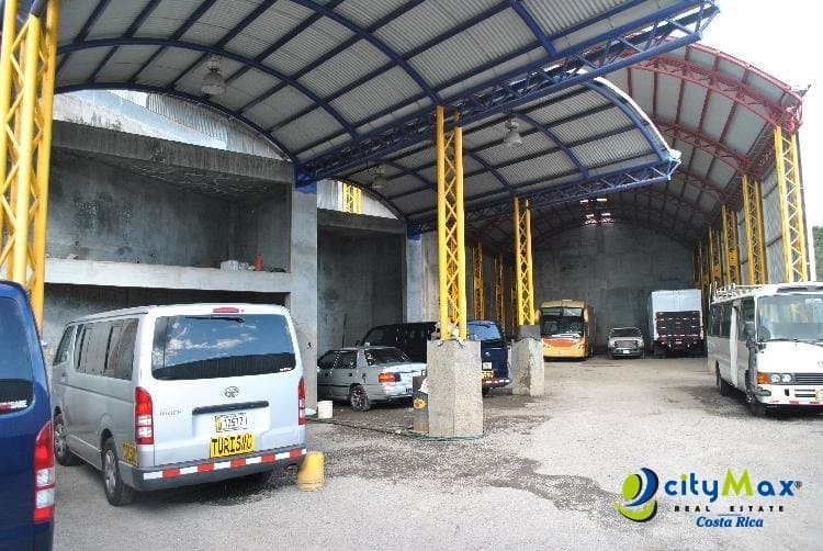 Venta de Plantel Techado en Desamparados, San José - foto 1