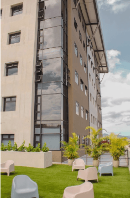 Oficina Comercial en Renta o Venta en Pinares San Jose - foto 1