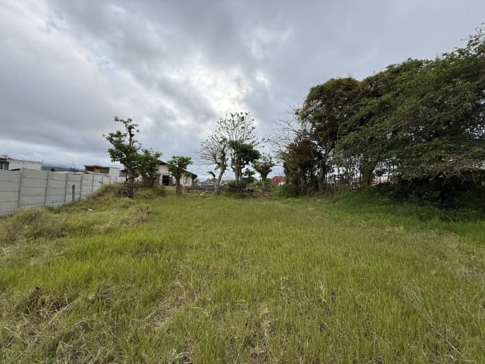 En Venta Lote Residencial Pinares Agua Caliente Cartago - foto 2