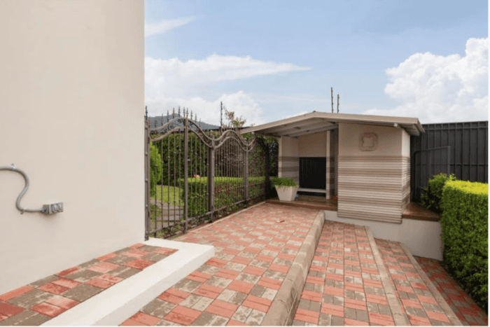 Casa de Lujo en Condominio Roble Sabana - foto 3