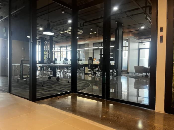 Alquiler de local u Oficina de 55m2 en San Pedro, SJ.  - foto 2