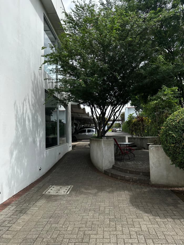 Plaza comercial en venta en la Guácima de Alajuela - foto 8
