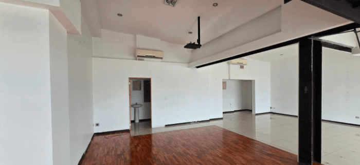 Local Comercial en Renta de 100m2 en Plaza Los Yoses - foto 4