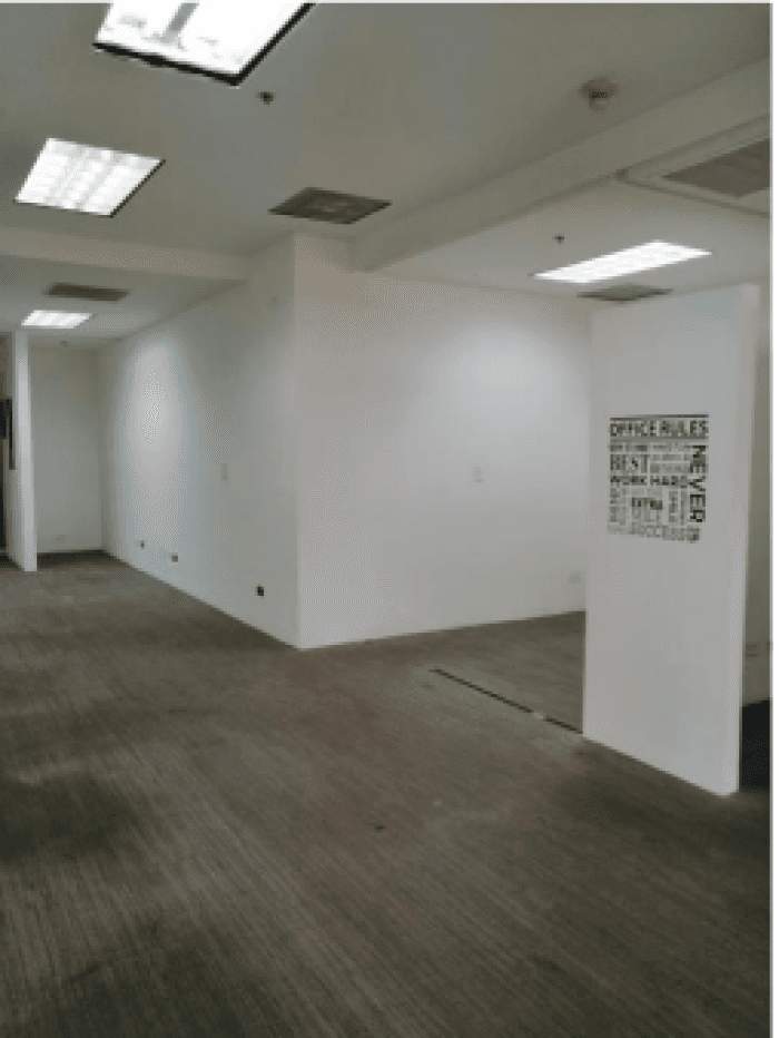 En Alquiler Oficina moderna en Santa Ana de 205.57 m² - foto 2