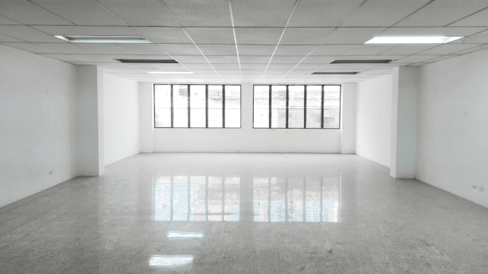 Oficina Comercial en Alquiler en San José Av. Central  - foto 2