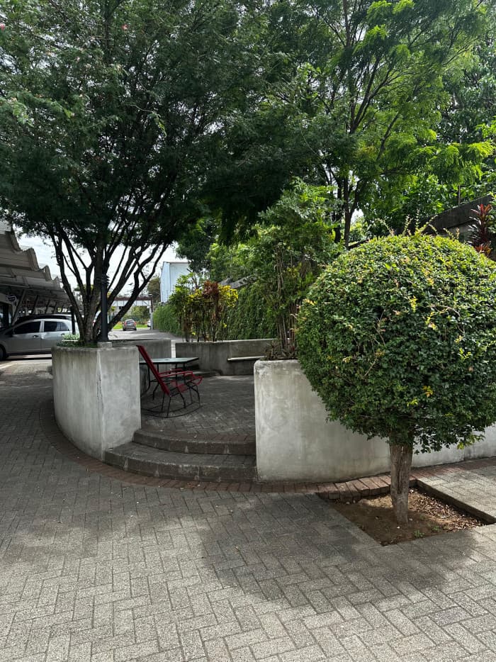 Plaza comercial en venta en la Guácima de Alajuela - foto 7
