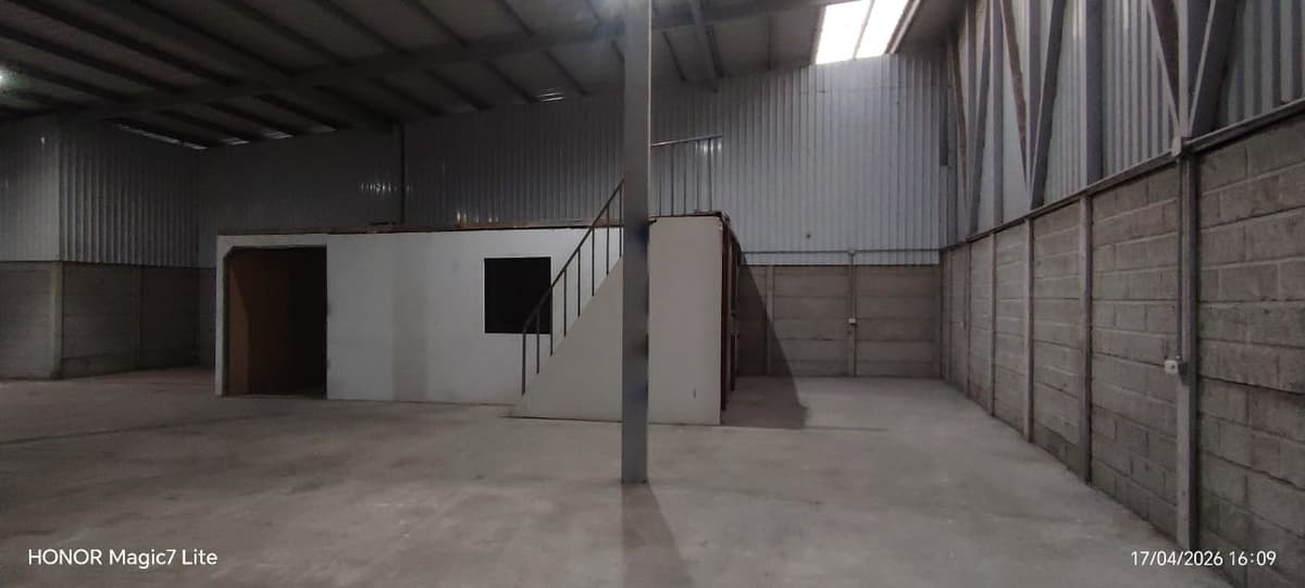 Hermosas bodegas de 300m2 Renta en Alajuelita San José - foto 4