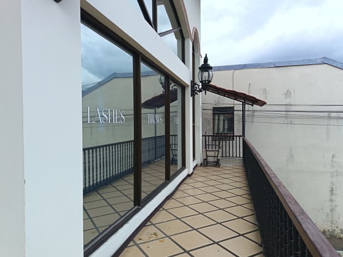 Alquiler de Local en Plaza Comercial en Escazú - foto 4