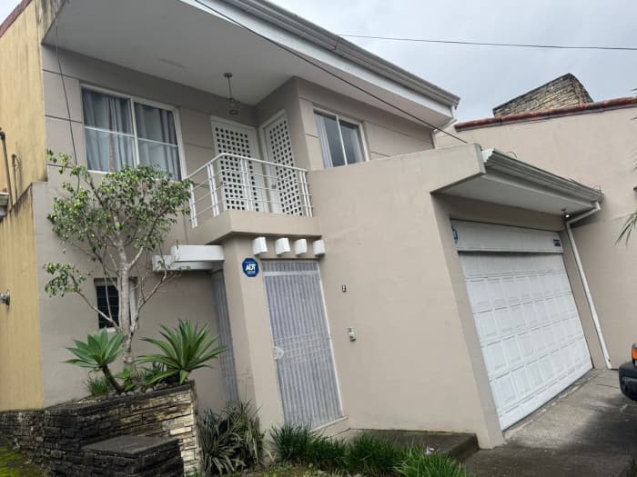 Venta de Casa Independiente en Curridabat - foto 2