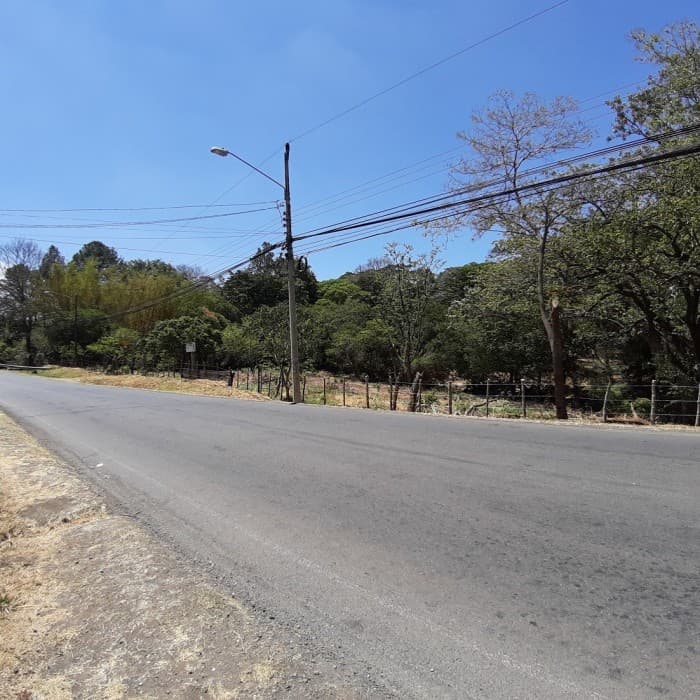 Se vende terreno en La Garita Alajuela zona residencial - foto 4