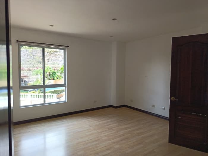 Hermosa Casa en Venta en San Rafael de Escazú San José. - foto 12