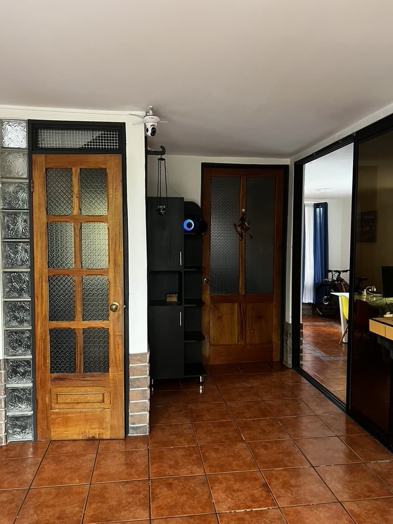 Hermosa casa esquinera en Venta en San Rafael Abajo - foto 2