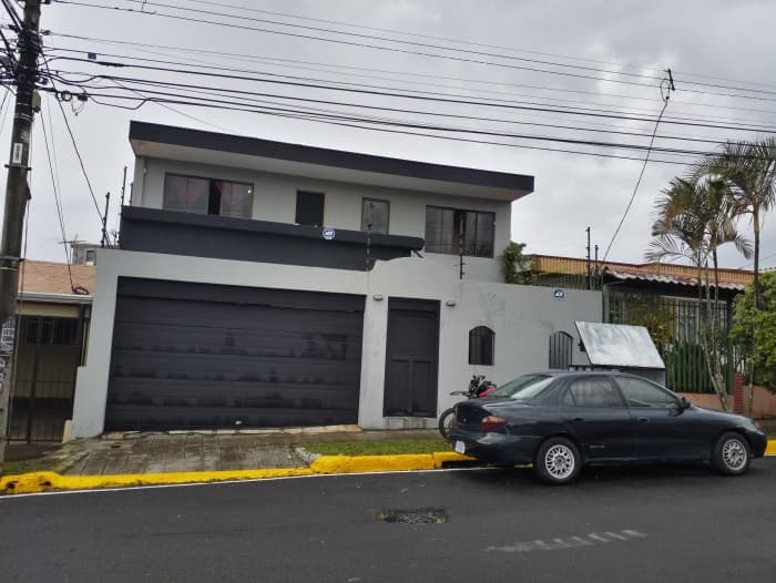  Casa en venta con uso comercial en Curridabat Centro  - foto 4