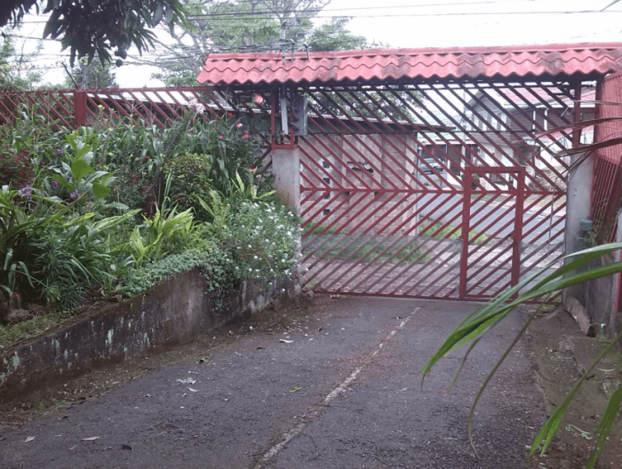 En Venta Amplia Casa En Santa Lucia De Heredia - foto 4