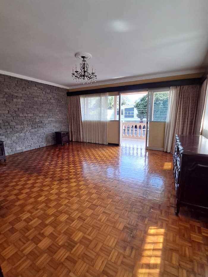 Hermosa casa quinta en venta en ciudad colón  - foto 4