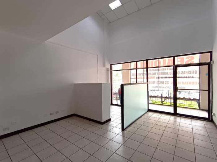 Oficina Comercial en Renta en San Rafael, Escazú, San José - foto 3