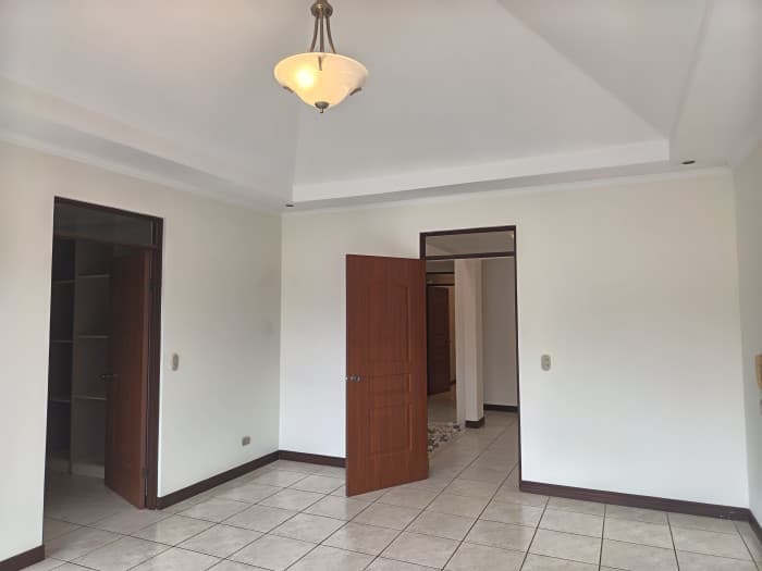 Hermosa Casa en Venta o Renta en Condominio en Moravia. - foto 21