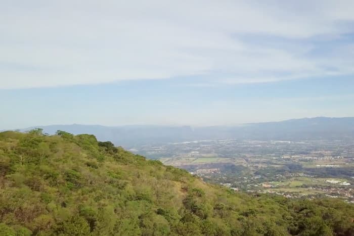 Terreno en Venta Condominio en Piedades de Santa Ana  - foto 4
