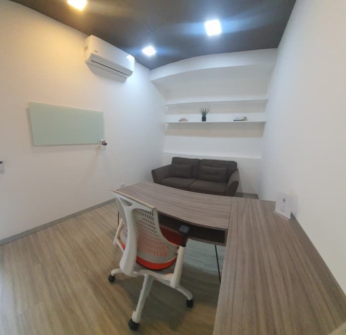 En renta oficina todo incluido en Santa Ana centro - foto 4