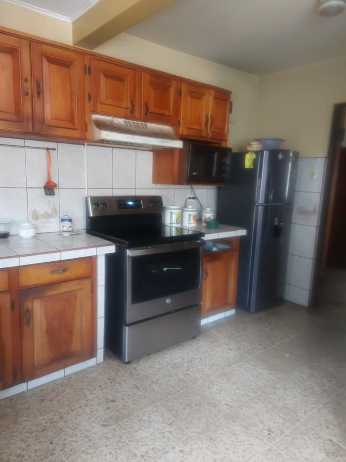 Centríca Casa en Venta en Heredia por Palacio Deportes - foto 2