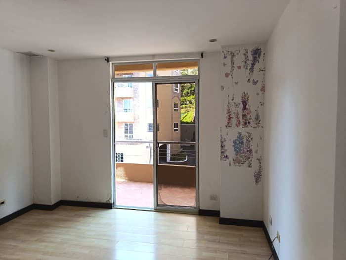 Hermosa Casa en Venta en San Rafael de Escazú San José. - foto 11