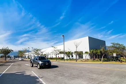 Moderno edificio en alquiler en Belén de Heredia CR - foto 2