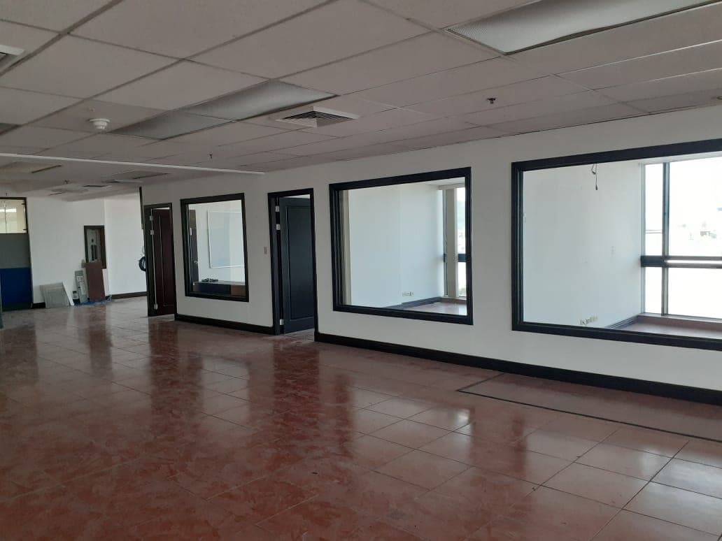 Alquiler de Oficina Comercial en San José Paseo Colón   - foto 2