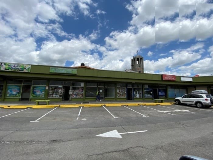 Local Comercial en renta Centro Comercial Hatillo - foto 4