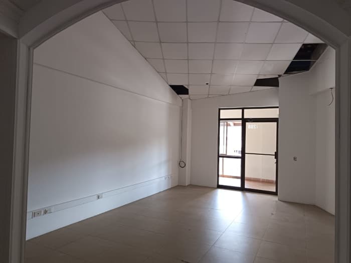 Local Comercial en Alquiler en Escazú San Rafael        - foto 2