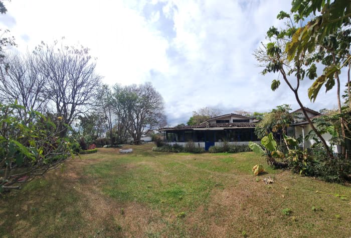 Terreno con Casa en Venta en Santa Rosa, Santo Domingo  - foto 3