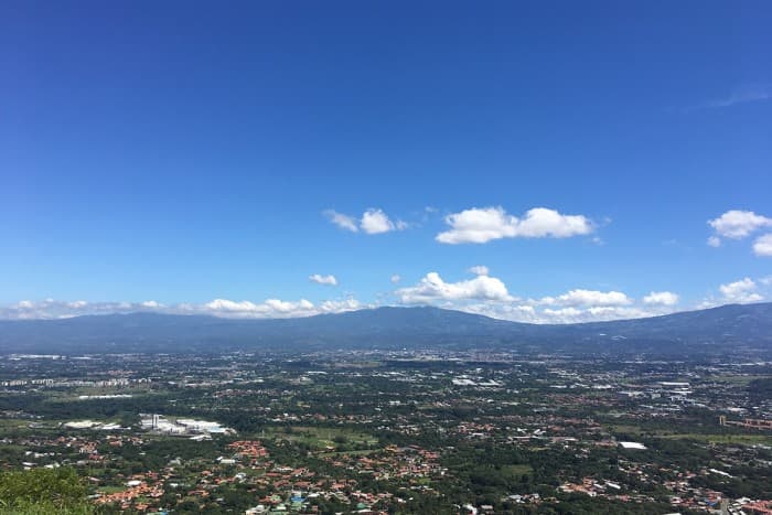 En venta terreno residencial en Piedades de Santa Ana - foto 3