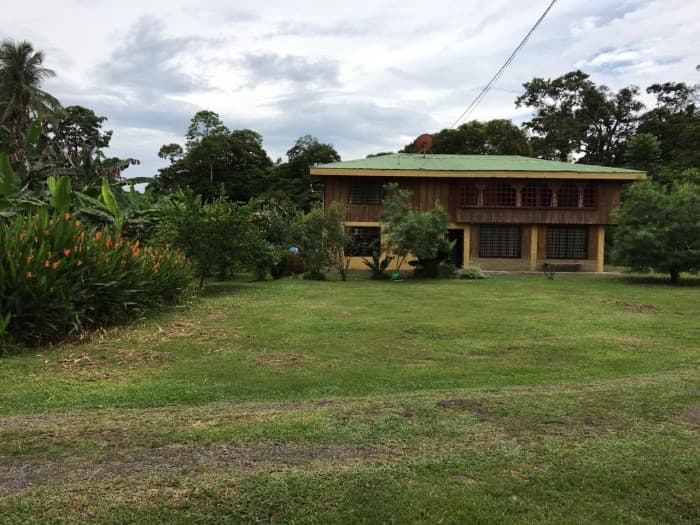 Gran Propiedad en Pocora Limón Ideal para Inversión - foto 2