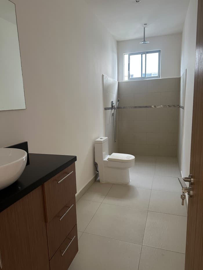 Apartamento en venta en Santa Ana en condominio  - foto 5