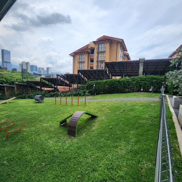 Apartamento en Alquiler en Torre en la Uruca San José  - foto 11